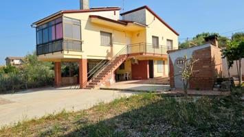 Casa con 1.200 m² de parcela photo 0