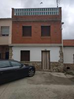 Casa - Chalet en venta en Oliva de Plasencia de 85 m2 photo 0