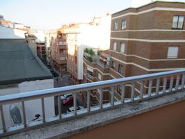 Piso en alquiler en Plasencia de 75 m2 photo 0