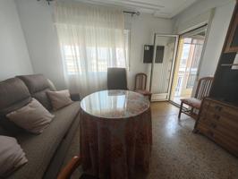 Piso en alquiler en Plasencia de 91 m2 photo 0