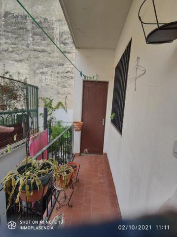 Piso en venta en Plasencia de 100 m2 photo 0