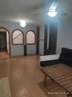 CASA EN EL CASCO HISTORICO DE PLASENCIA CON MUCHAS POSIBILIDADES photo 0