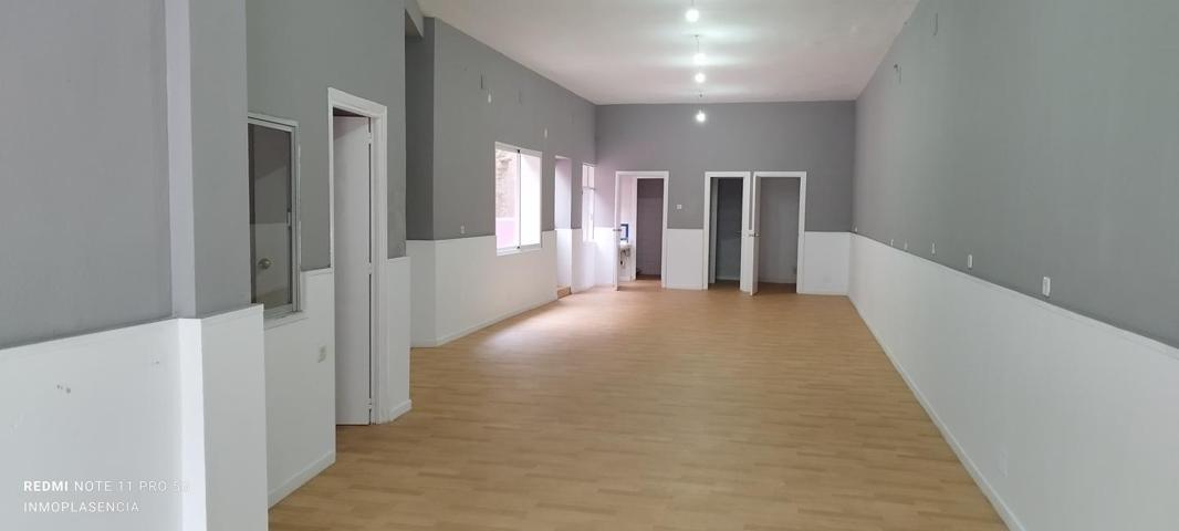 Local en alquiler en Montehermoso de 115 m2 photo 0