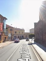 Gran Oportunidad de Inversión: Local Comercial Reformado en Plasencia, Frente a la Catedral y en Zona de Alto Tránsito&quot; photo 0