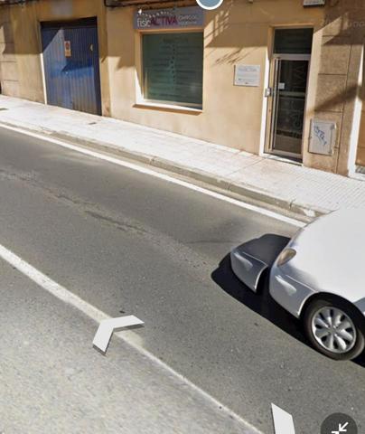 Gran Oportunidad de Inversión: Local Comercial Reformado en Plasencia, Frente a la Catedral y en Zona de Alto Tránsito&quot; photo 0