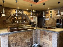 Local en alquiler en Hervas de 150 m2 photo 0