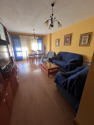 Piso en excelente estado, totalmente amueblado y muy luminoso photo 0