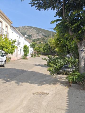 🌟 ¡Encantadora casa en venta cerca de la Plaza de Serradilla! 🌟 photo 0