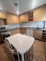 Venta de piso para entrar a vivir con todas las comodidades y garaje photo 0