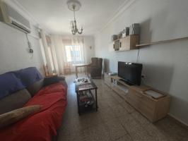 &quot;Piso en venta en Plasencia con vistas a la Isla y Sierra Santa Bárbara – 93 m², terraza y ascensor&quot; photo 0