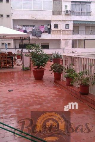 Unifamiliar Pareada En venta en Centro, Alicante photo 0