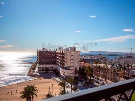  Ático En venta en Casco Antiguo - Sta. Cruz - Ayuntamiento, Alicante - Alacant photo 0