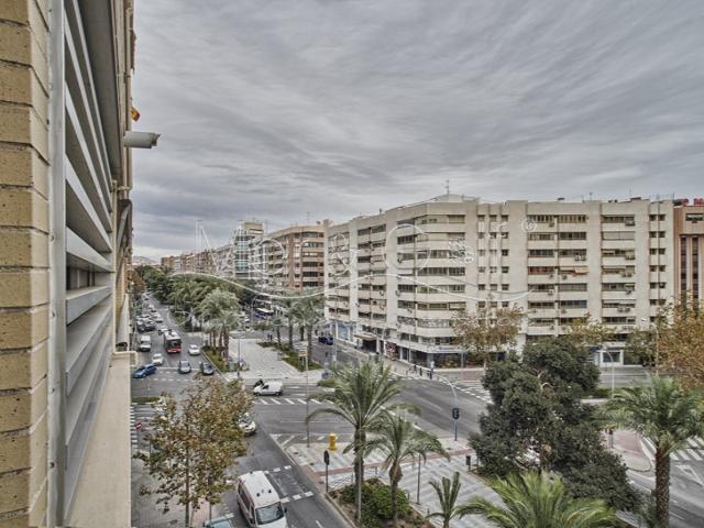 Dúplex En venta en Benalúa, Alicante - Alacant photo 0