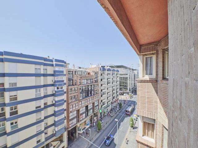 Piso En venta en Alicante - Alacant photo 0