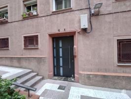  Ático En venta en Horta, Barcelona photo 0