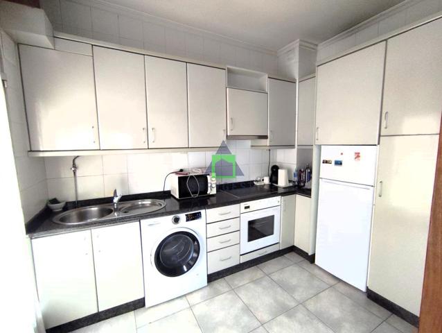 PISO EN VENTA, AVD. DE MARIN photo 0