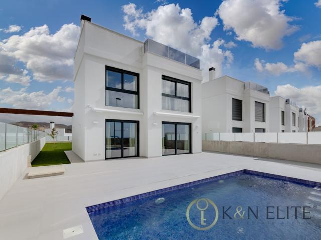 Villa En venta en Mutxamel photo 0