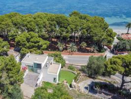 Villa En venta en Dénia photo 0