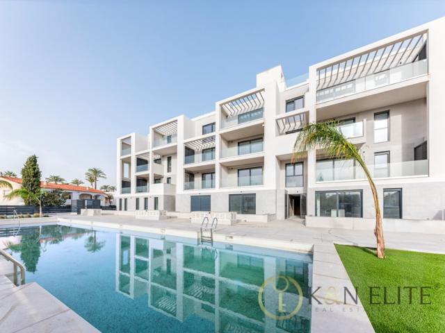 Local En venta en El Campello photo 0