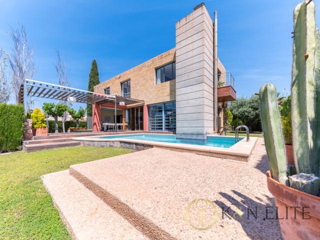Villa En venta en Orihuela photo 0
