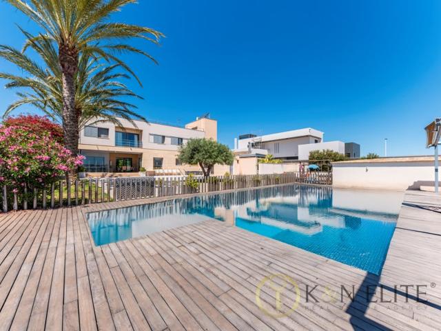 Villa En venta en Elche - Elx photo 0