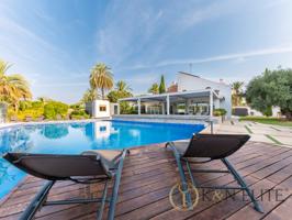 Villa En alquiler en Elche - Elx photo 0