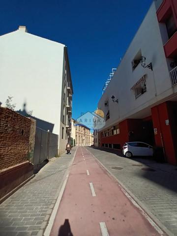 AMPLIO TRASTERO EN EL CENTRO DE MALAGA photo 0