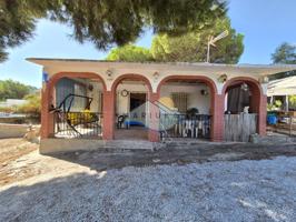 ¡ESTUPENDA VIVIENDA EN LA URBANIZACION PINOS DE ALHAURIN! photo 0