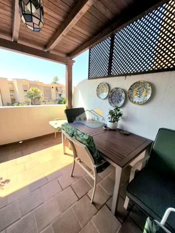 PAREADO AMPLIO Y LUMINOSO EN CERRADO DE CALDERON photo 0