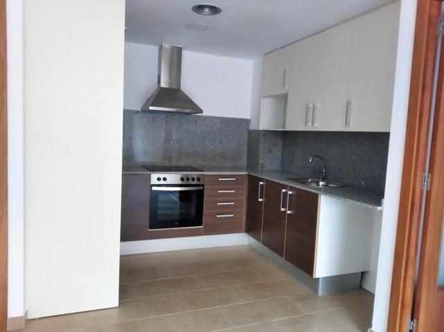 A Sallent. Zona Alta. Lloguem Pis seminou de 2 habitacions. photo 0