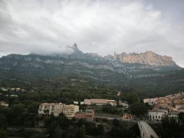 A Monistrol de Montserrat. A prop de l´estació de tren. Venem pis reformat amb vistes espectaculars. photo 0