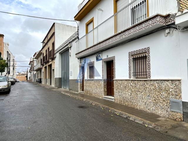 Casa en planta baja con gran patio photo 0