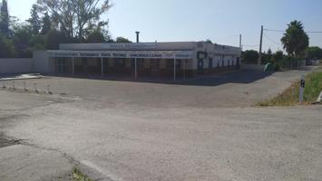 Edificio en venta en El Cuervo de Sevilla de 280 m2 photo 0