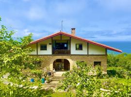 Casa En venta en Buztinzuri Bidea, 12, Igeldo, Donostia-San Sebastián photo 0