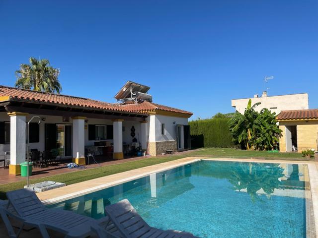 Precioso chalet independiente en Urbanización La Juliana photo 0