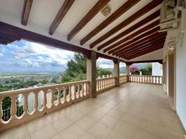 Villa En venta en Pedreguer photo 0