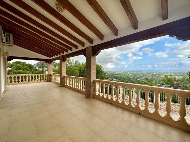 Villa En venta en Pedreguer photo 0