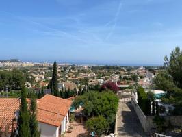 Villa En venta en Dénia photo 0