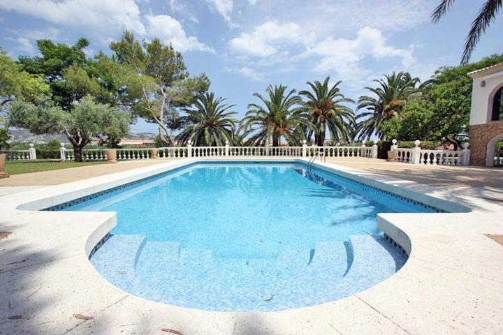 Villa En venta en Jávea-Xàbia photo 0