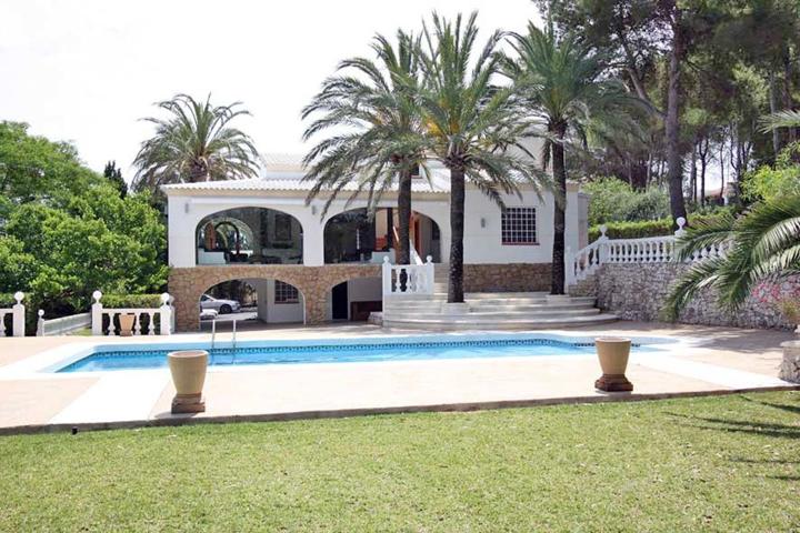 Villa En venta en Jávea-Xàbia photo 0