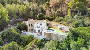 Villa En venta en Dénia photo 0