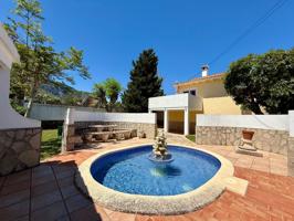 Villa En venta en Dénia photo 0