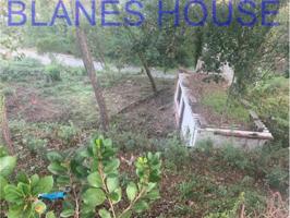 Terreno en venta en Maçanet de La Selva photo 0