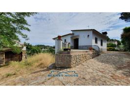 Casa en venta en Marata photo 0