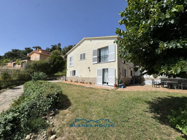 Venta de Casa en Vidreres photo 0