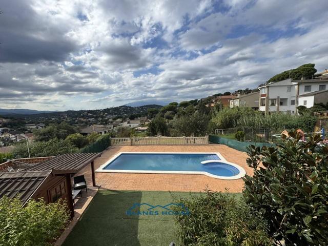 Venta - Casa en Maçanet de la Selva photo 0