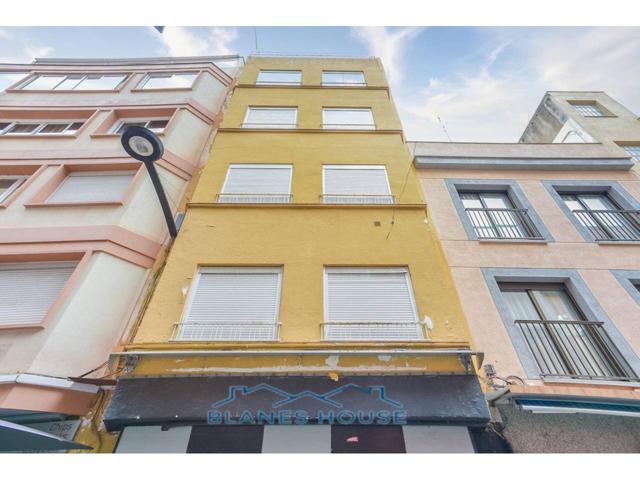 Piso en venta en Lloret de Mar photo 0