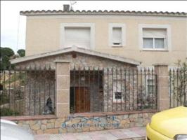 Chalet en venta en Vidreres photo 0