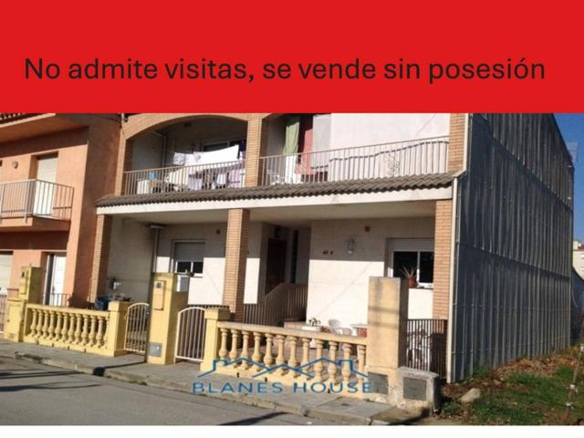 Chalet adosado en venta en Vidreres photo 0