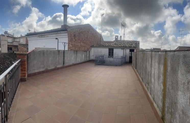 Casa-Chalet en Venta en Tarrega Lleida photo 0